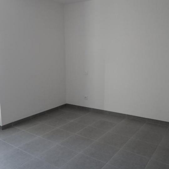  Annonces MAGALAS : Appartement | MENDE (48000) | 46 m2 | 358 € 