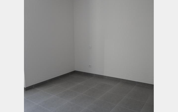 Annonces MAGALAS : Appartement | MENDE (48000) | 46 m2 | 358 € 